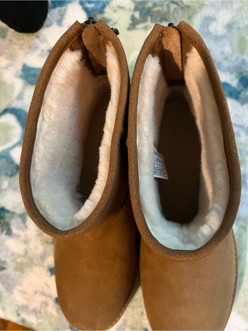 UGG mini Chestnut Suede Boots with Red Tag Zipper